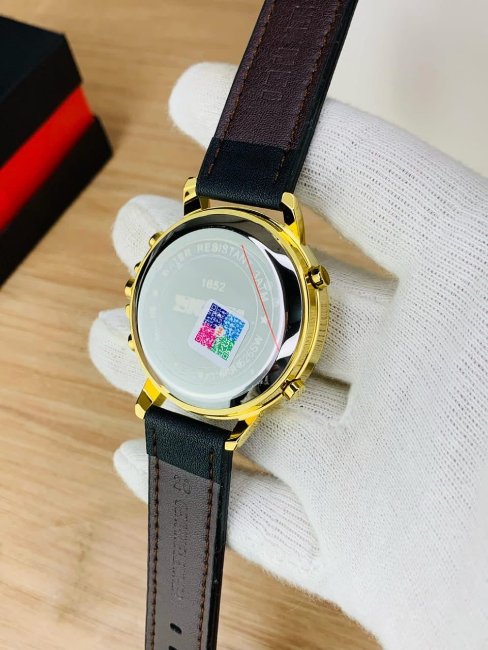 Skmei – 1652 (Strap) – Multifunctional Waterproof – Gold/White-Leather