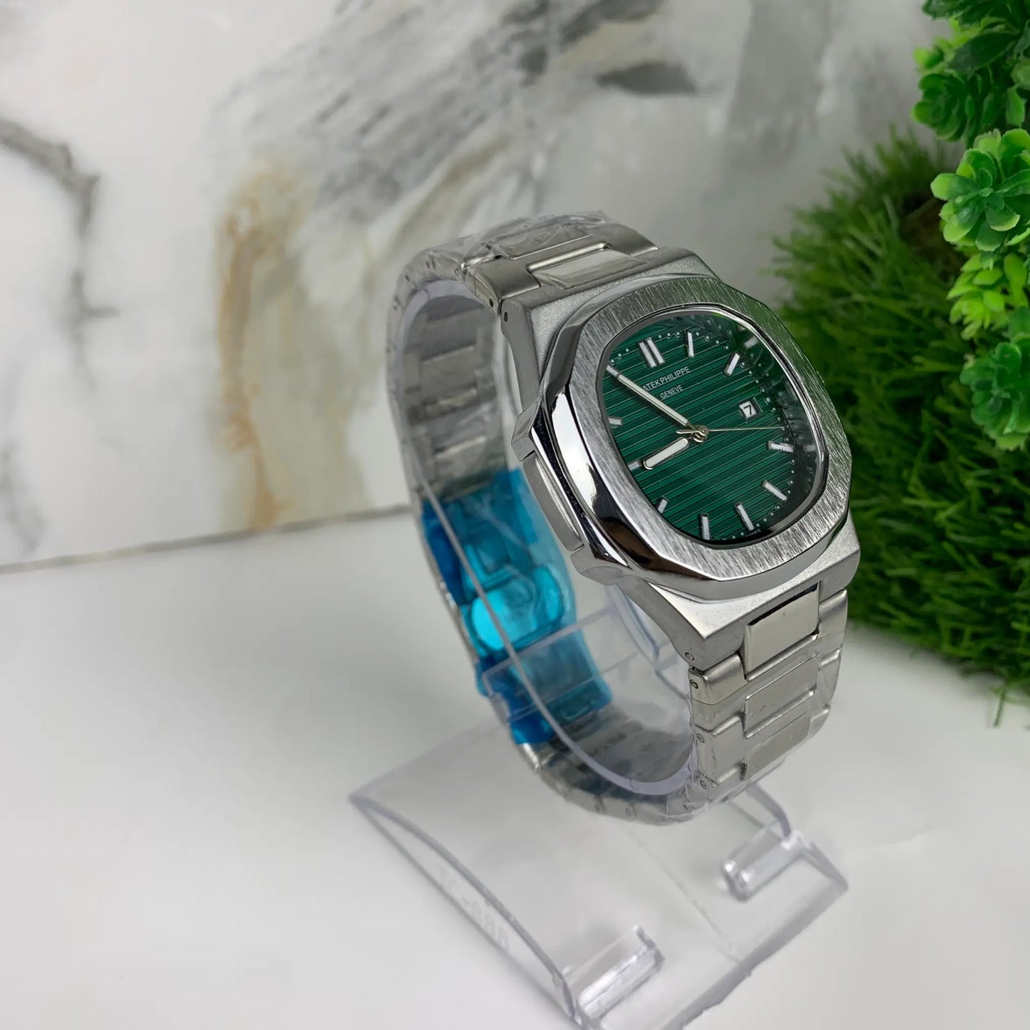 PP Nautilas Green Dial