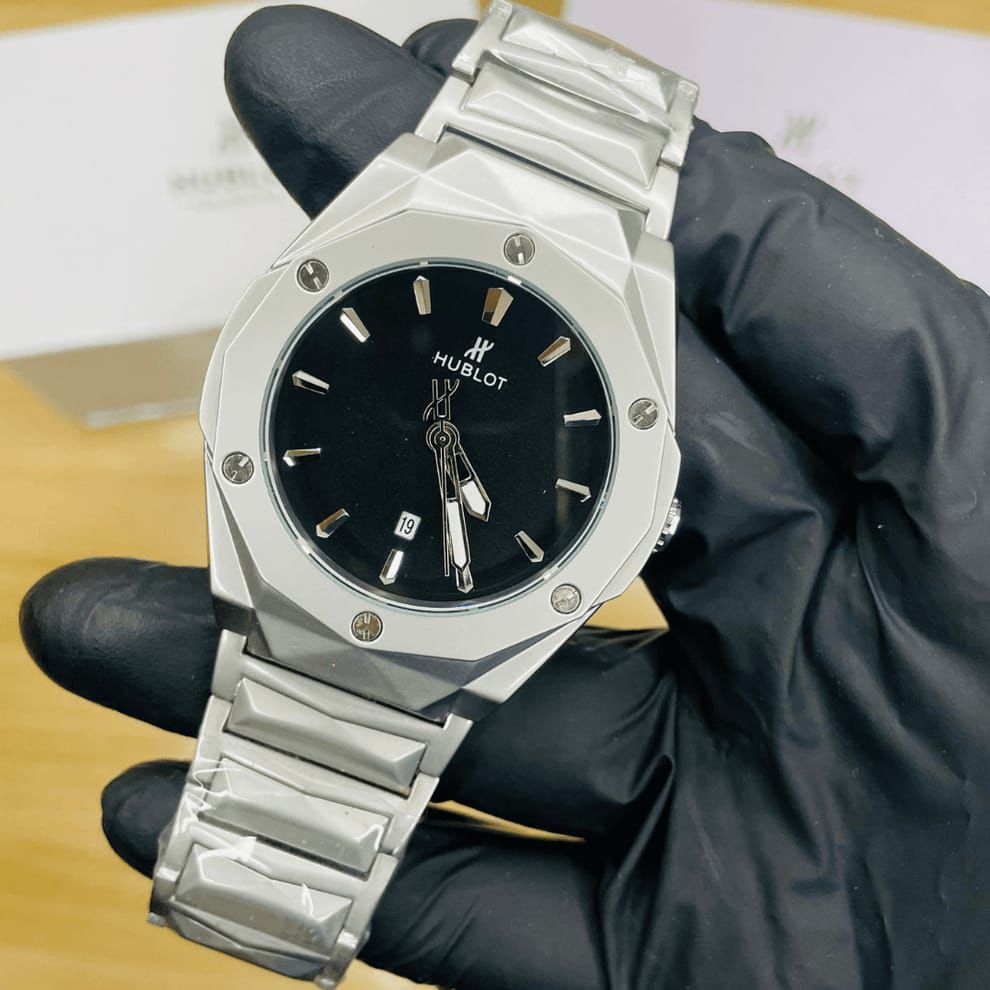 HB Premium Watch - Luxury Diamond Cut Chain - Black Dial